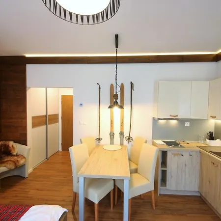 Apartment 4roses Vysoke Tatry