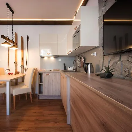 4roses Apartment